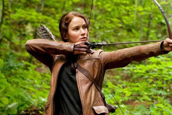 یادگیری زبان انگلیسی با فیلم یکی از راه های یادگیری بهتر زبان است.