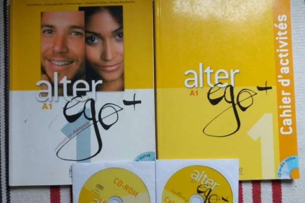 بهترین کتاب برای شروع زبان فرانسه کدام است؟